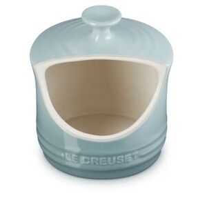 Le Creuset salt crock sea salt